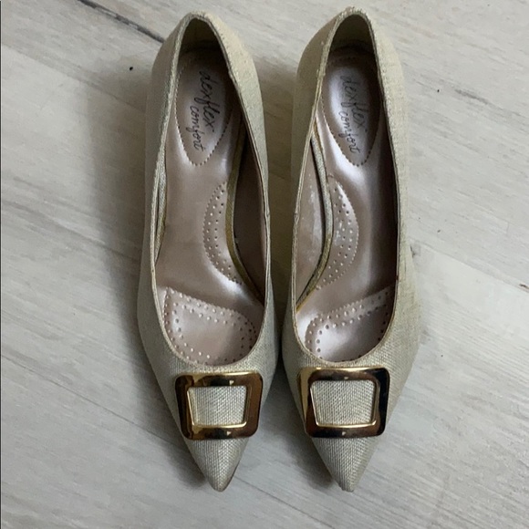 Heels - Picture 1 of 6